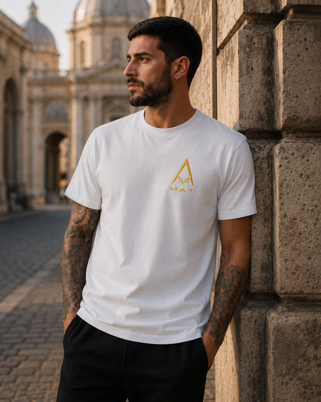MAT ESSENTIAL LOGO TEE