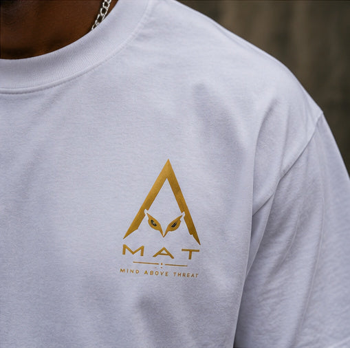 MAT Control The Noise – Lion Mindset White